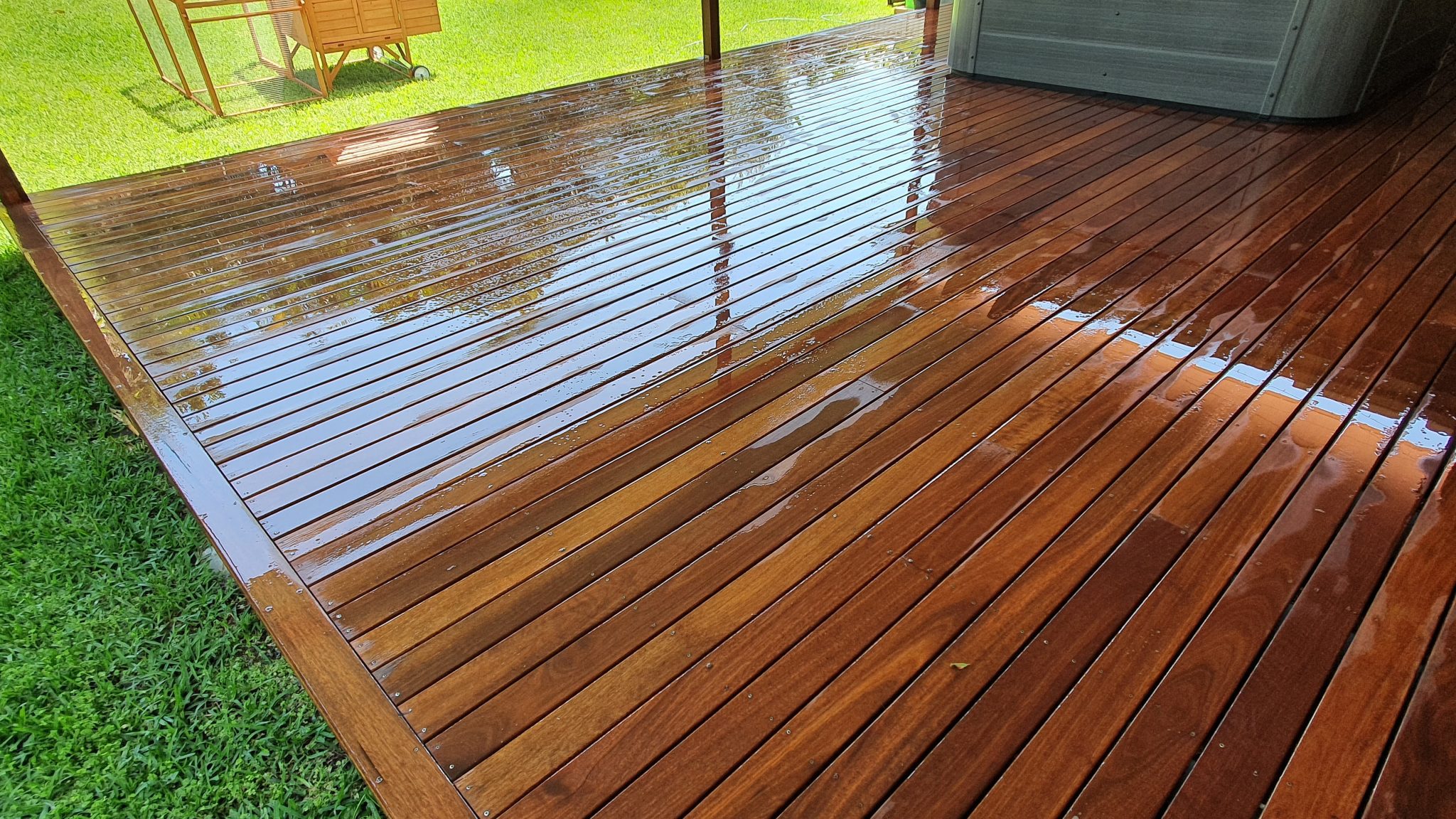 Staining & Sealing Hutchinson Fence & Deck Company